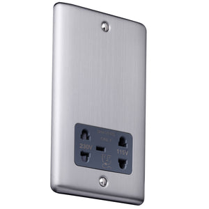 Caradok Shaver socket Brushed Chrome, Metal Switch, Grey Insert