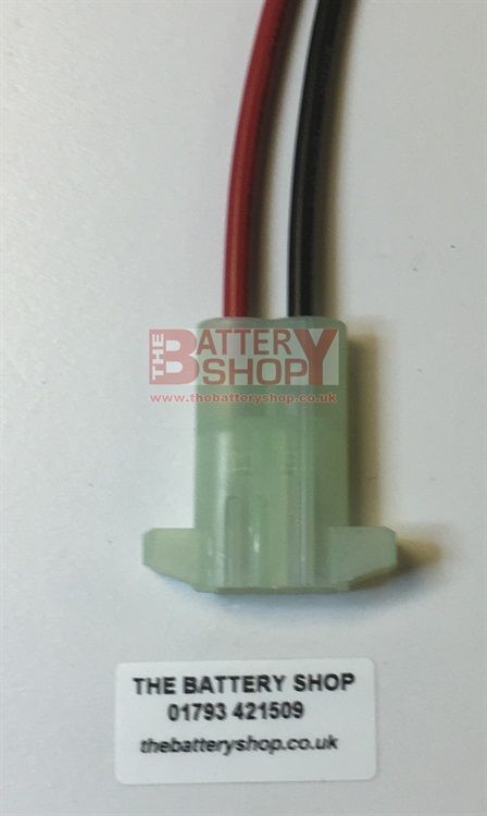 GL141R connector (mating side to GL125, REVERSE FEMALE AMP PLUG +Pin 2)